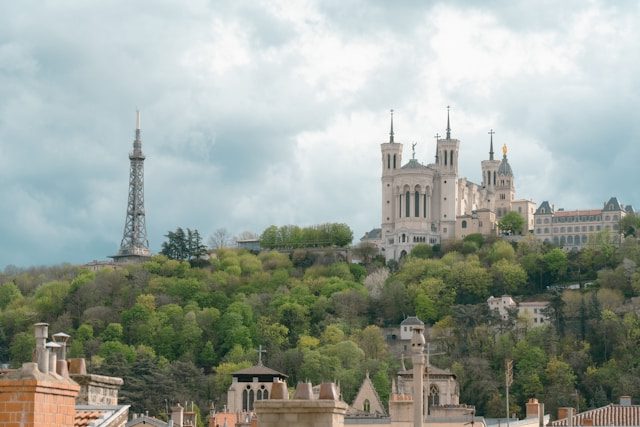 Lyon Love Room